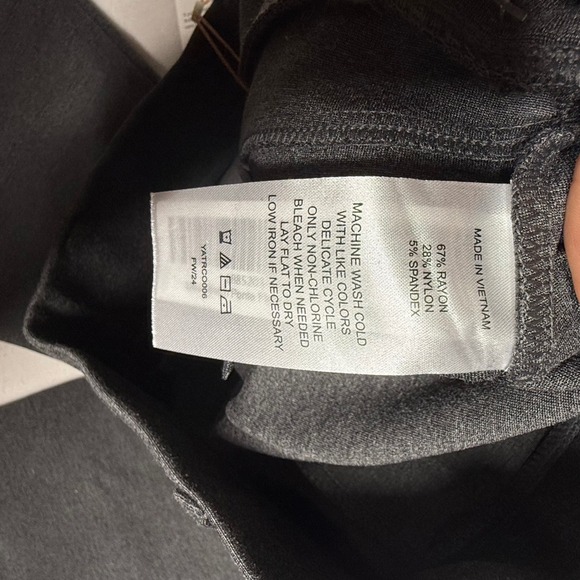 NEW QUINCE Ultra-Stretch Ponte Flare Leg Pants in Charcoal - Size Medium - Picture 7 of 7